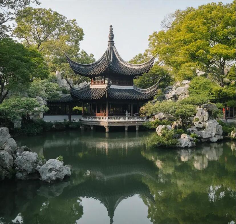 什邡向雪餐饮有限公司